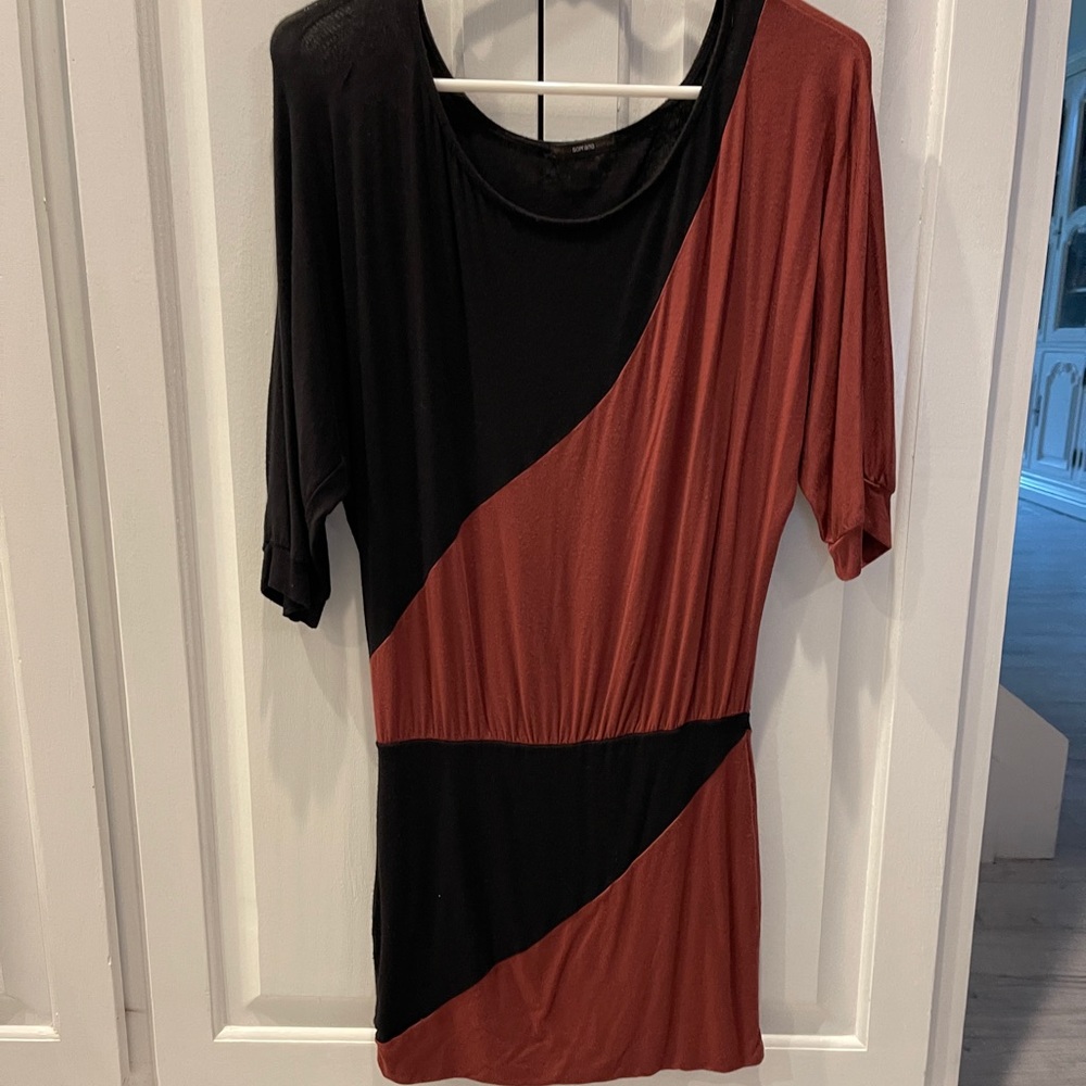 Soprano Batwing dress - small